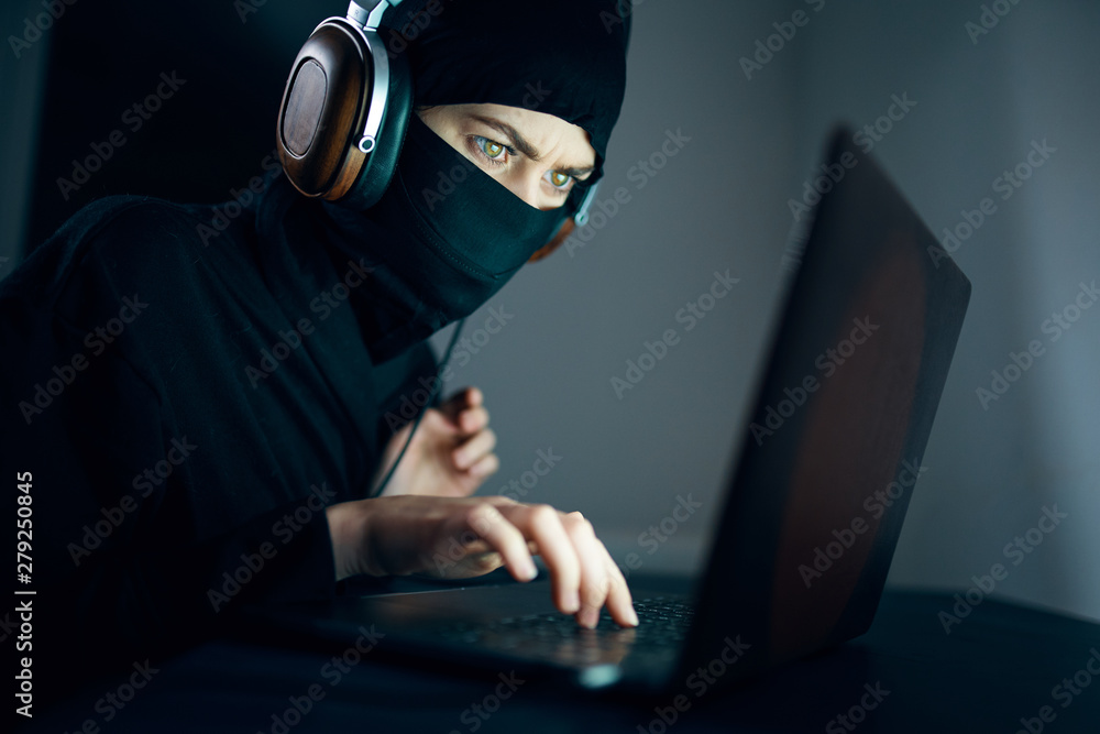 thief stealing data from laptop thief stealing data from laptop