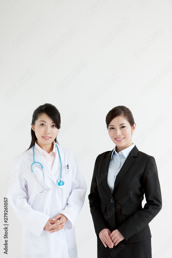 女医とビジネスウーマン 女医とビジネスウーマン
