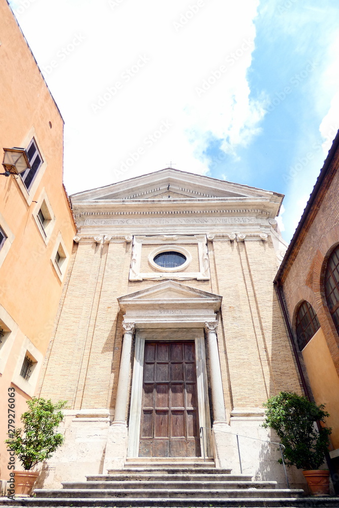 chiesa di santa prisca all'aventino,roma,italia