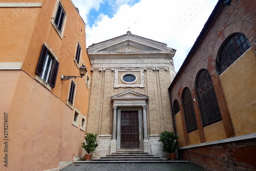 chiesa di santa prisca all'aventino,roma,italia