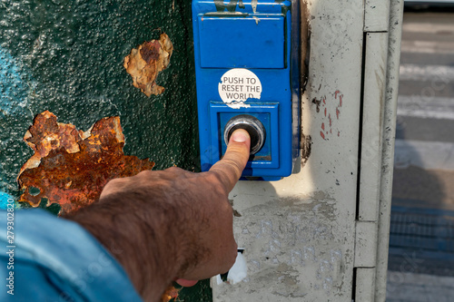 Obraz na płótnie push to reset world button finger while pressing