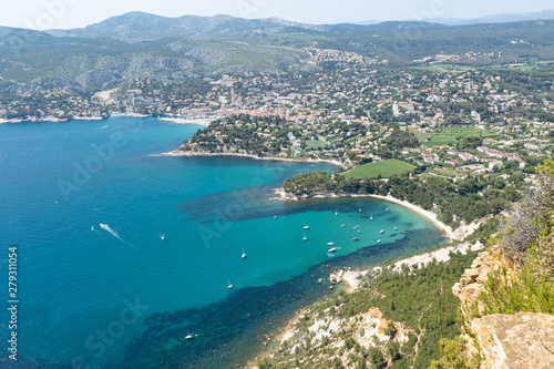 View of Cassis town, Cap Canaille rock and Mediterranean Sea from Route des Cretes mountain road, Provence, France © pashan