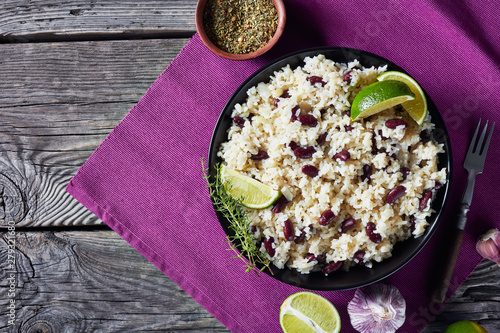 Bild auf Leinwand Caribbean Rice and Red Beans in a bowl