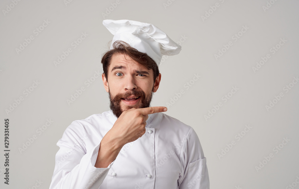the cook points his finger free the cook points his finger free