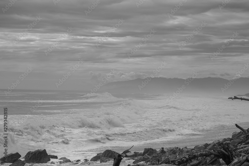 Rough coastline by Hokatika in New-Zealand west-coast in black and white
