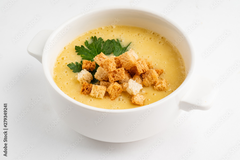 vegetable cream soup with croutons vegetable cream soup with croutons