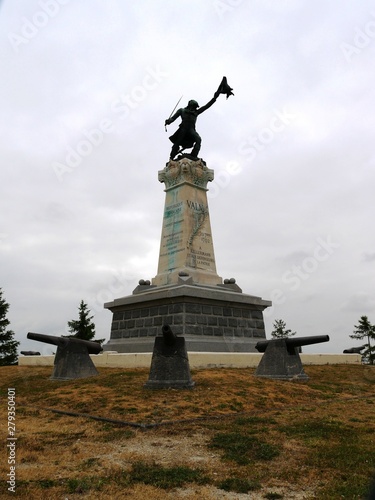 Statue du general Kellermann sur le site de la bataille de Valmy. Marne. France