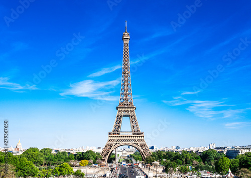 世界遺産 パリのセーヌ河岸 エッフェル塔