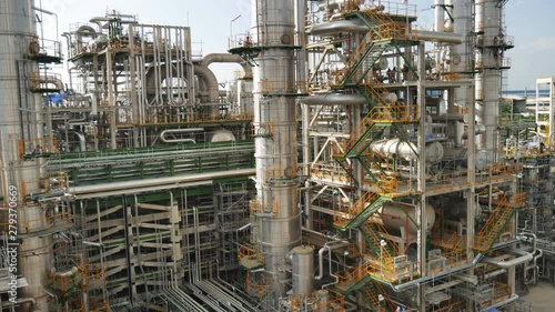 Wallpaper Mural Production area of petroleum refinery plant , Panning video Torontodigital.ca