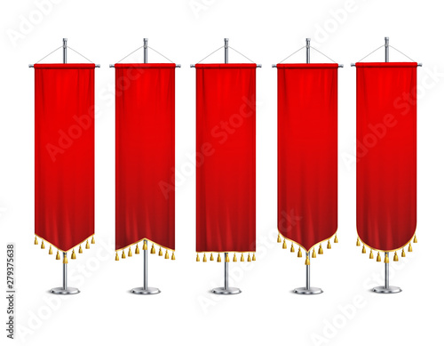Red Pennants On Pedestals Realistic Set