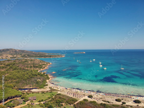 Spiaggia Bianca Olbia Italien Golfo Aranci Sassari Strand Drohne Luftaufnahme Europa Reiseziel  photo