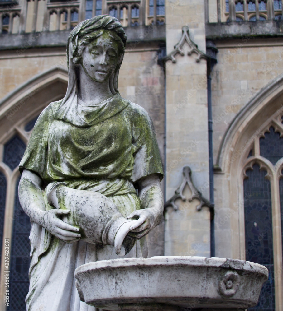 statue filling bath