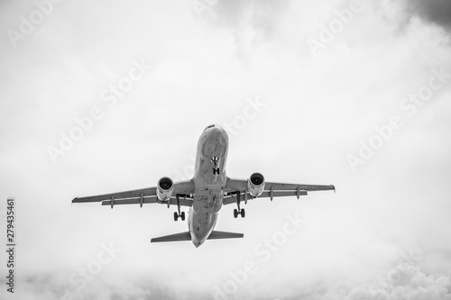 Airline Airplane arriving at destination Airport
