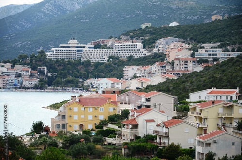 Bosnie : Vue sur la ville côtière de Neum