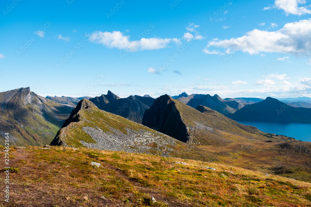 Senja Mountain Views Senja Mountain Views