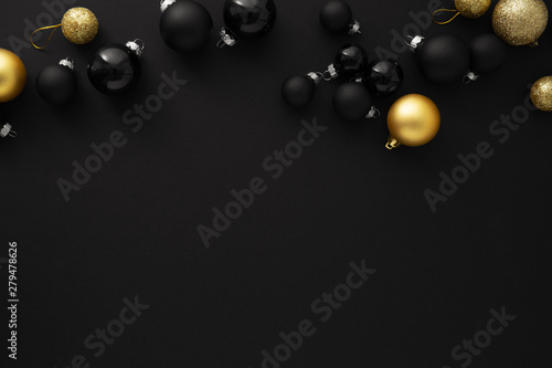 Minimalistic Christmas Flat...