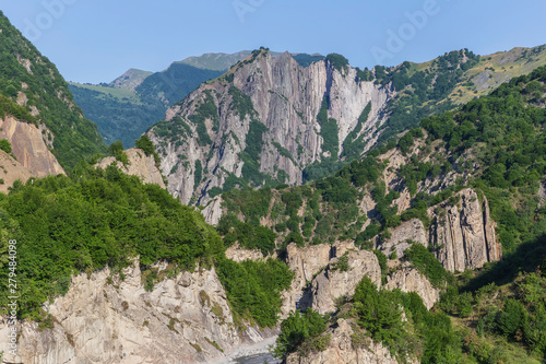 The structure of the rock c...