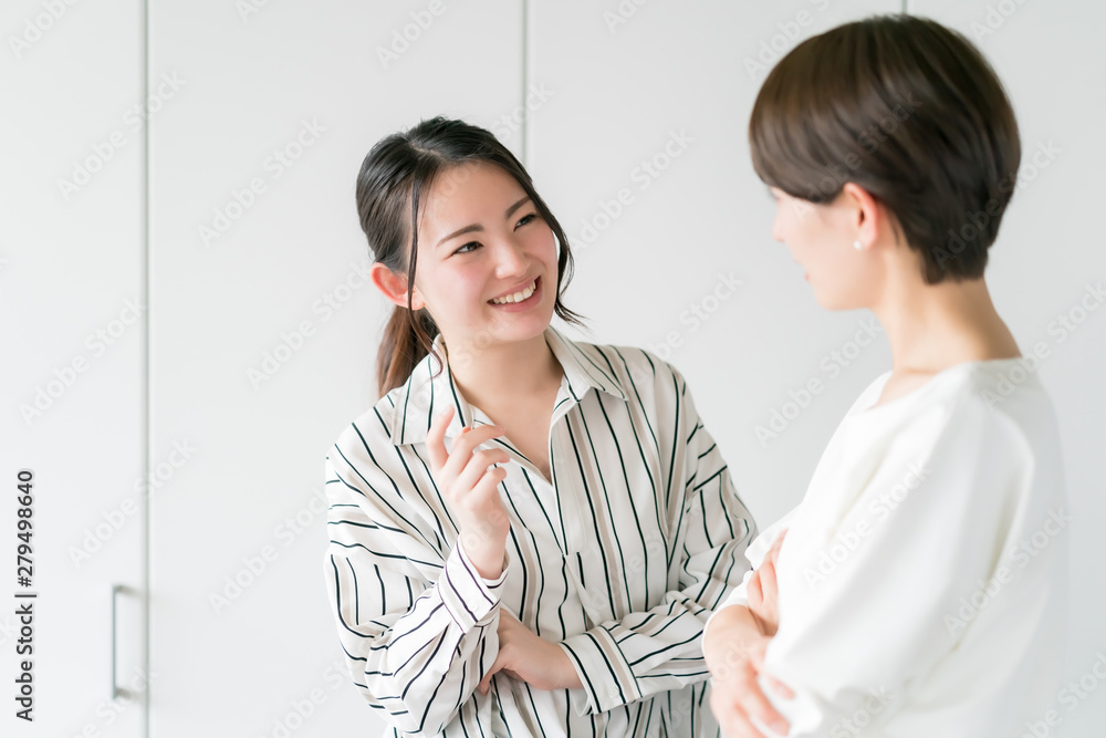 ビジネス・女性 ビジネス・女性