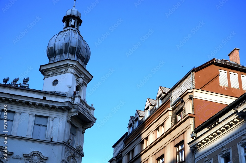 Fototapeta premium Bosnie-Herzégovine : Centre-ville de Sarajevo