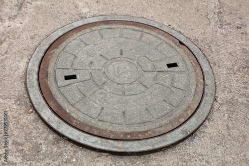 Manhole cover