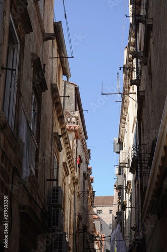 Croatie : Vieille ville de Dubrovnik © virginievanos