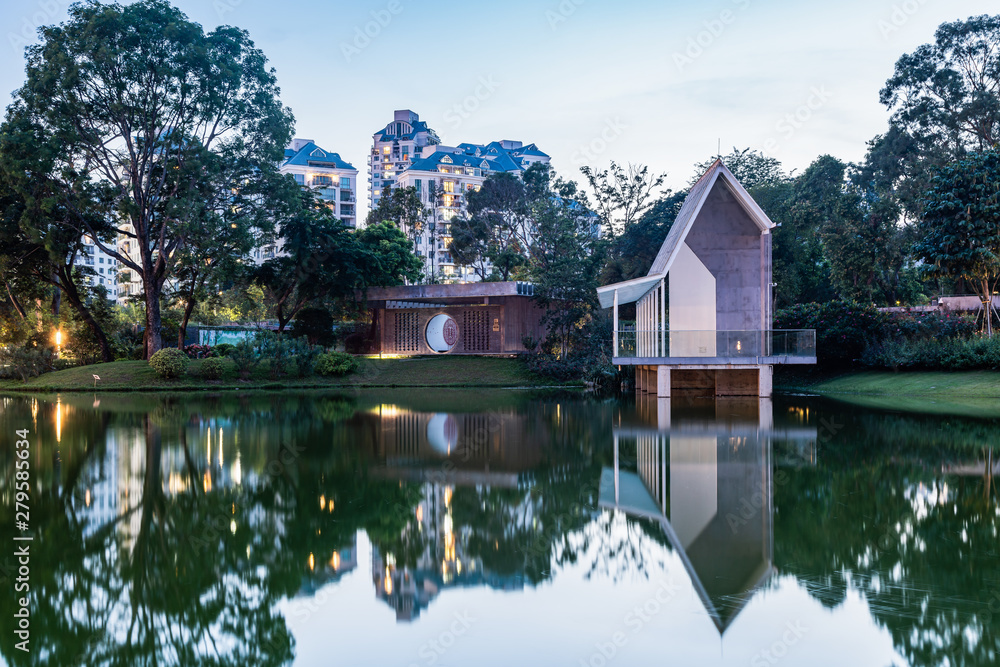 Obraz premium Scenery of Xiangmi Park, Shenzhen, Guangdong, China