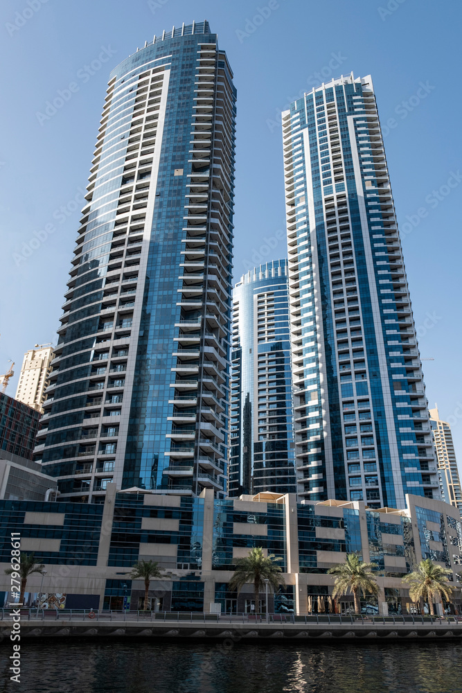 Obraz premium Hot sunny day in Dubai Marina. UAE. May, 2019.