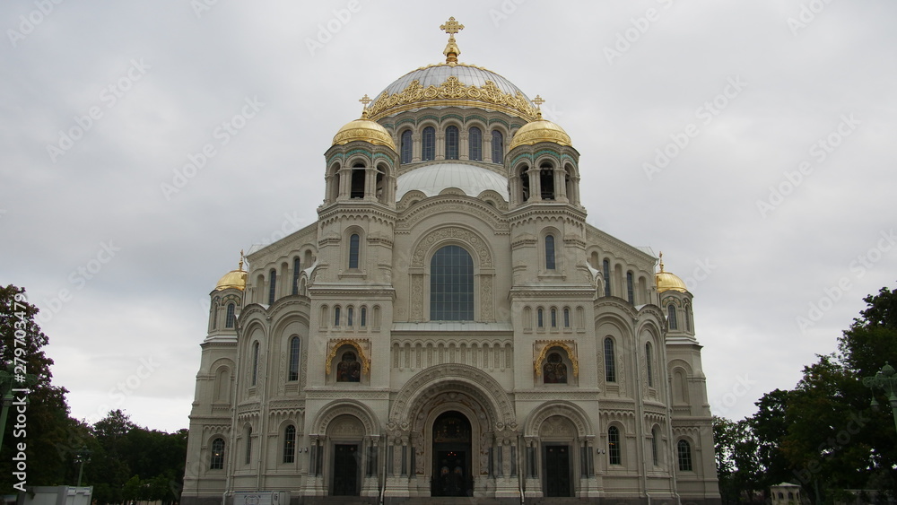 Fototapeta premium YI DIGITAL CAMERA