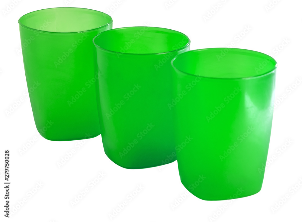 ..Disposable plastic picnic utensils. Bright set of dishes. Cutlery. ..Disposable plastic picnic utensils. Bright set of dishes. Cutlery.
