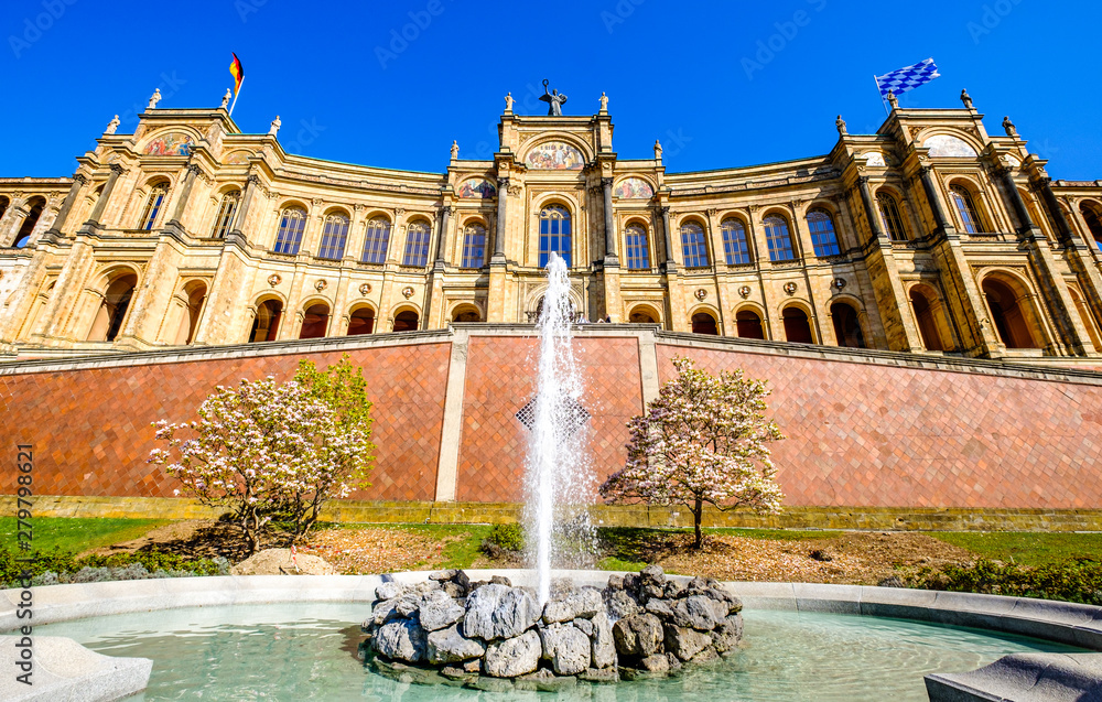 maximilianeum in munich