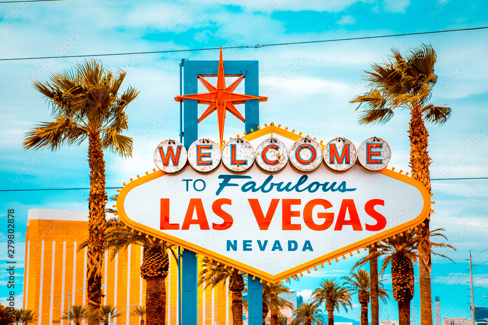 Welcome to Fabulous Las Vegas sign, Las Vegas Strip, Nevada, USA