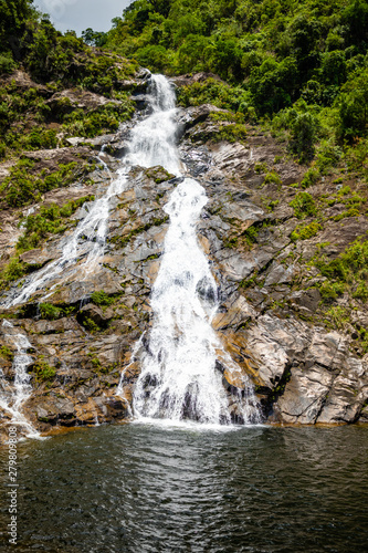 Valokuva Tonanri Waterfall Landscape, nature of the southern part of Hainan Province, Chi