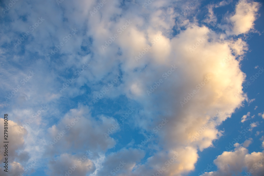 Obraz premium Blue sky background with clouds. Panorama