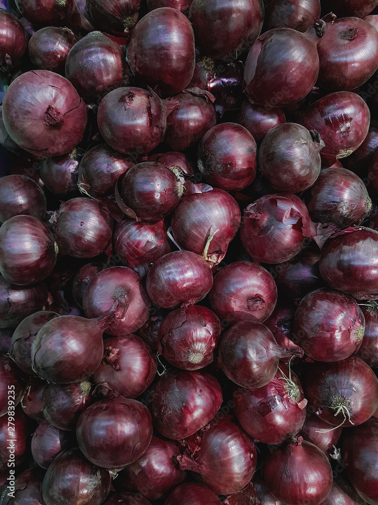 Fototapeta premium Red onion texture