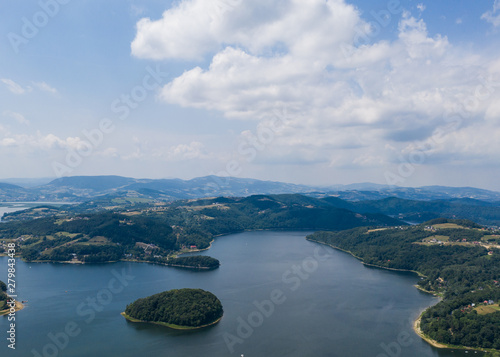 Fototapeta Naklejka Na Ścianę i Meble -  Jezioro rożnowskie - panorama