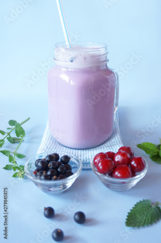 smoothies, milkshake with berries and cream