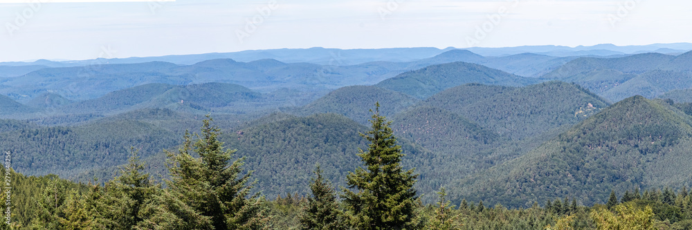 panoramic tour at the top of the Grand Wintersberg, in the Vosges