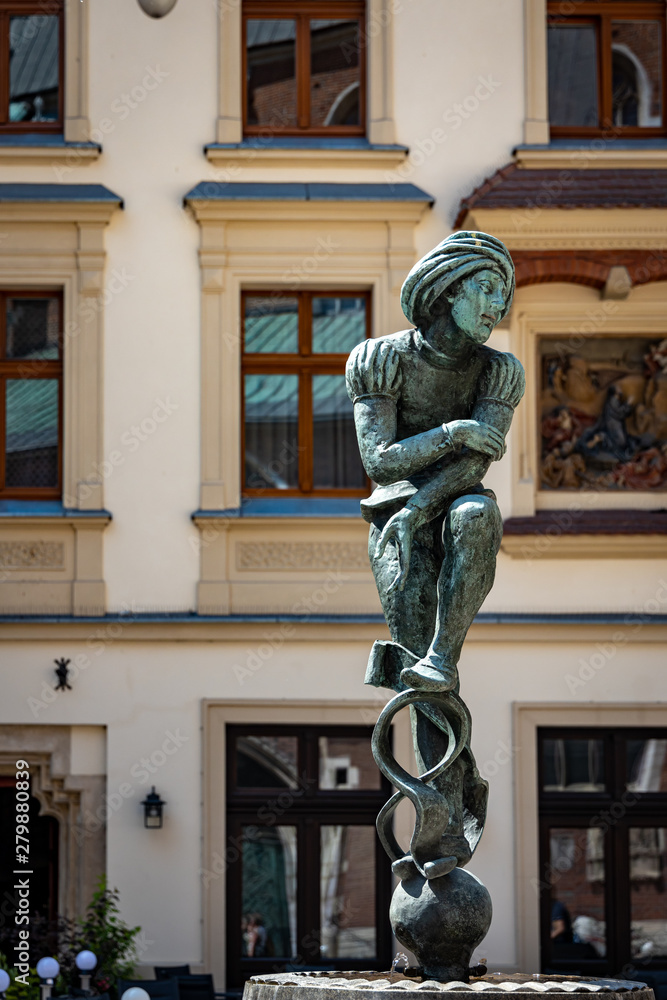 Obraz premium statue in krakow