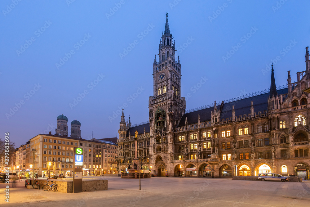 New city hall or Neues Rathaus, Marienplatz, Munich, Bavaria, Germany New city hall or Neues Rathaus, Marienplatz, Munich, Bavaria, Germany