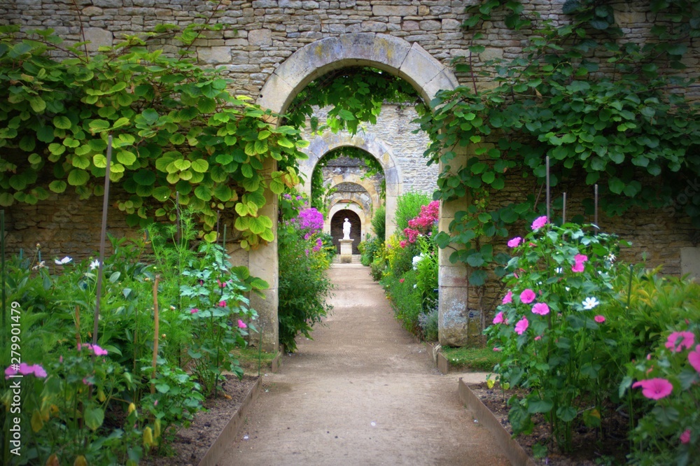 jardin de la chartreuse au chateau de  mézidon canon