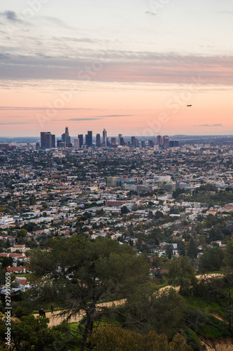 Fototapeta View over Los Angeles city from Griffith hills in the evening
