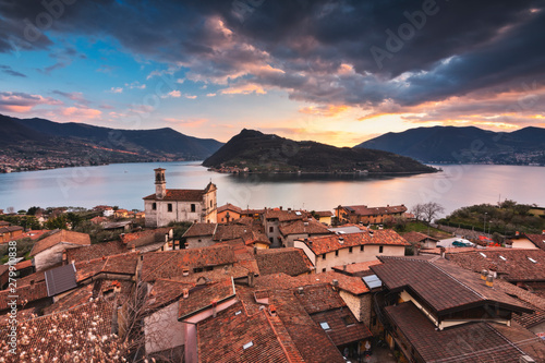 Iseo lake