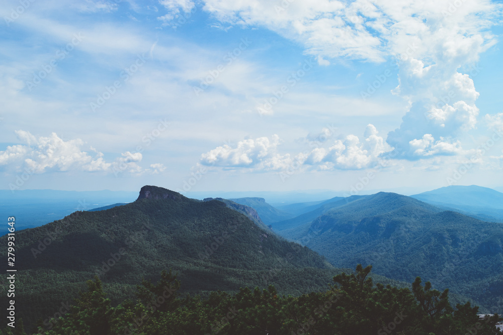 Fototapeta premium view of mountains