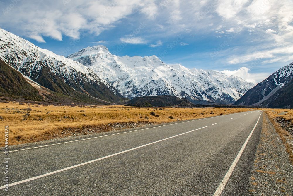 Naklejka premium View from the side of the road in the National Park area, Mount Cook Rd, New Zealand