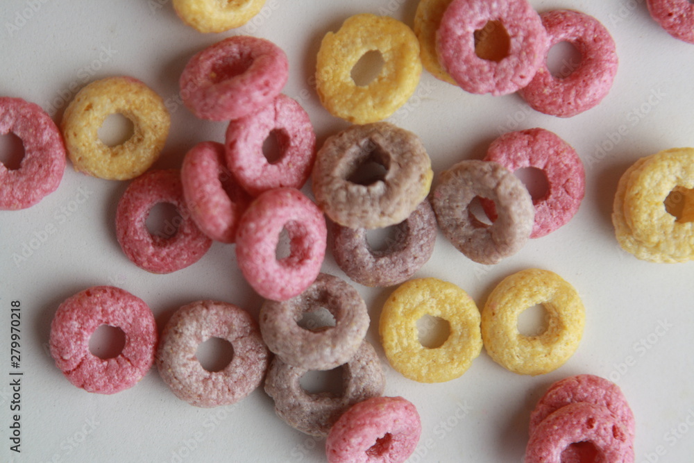 delicious colorful round breakfast cereals delicious colorful round breakfast cereals