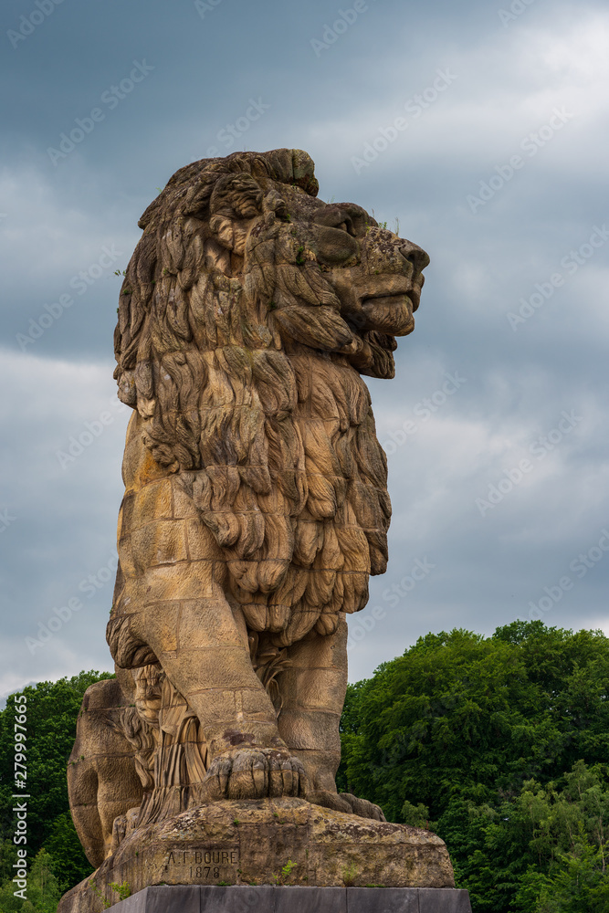 The monumental lion atop the Gileppe Dam