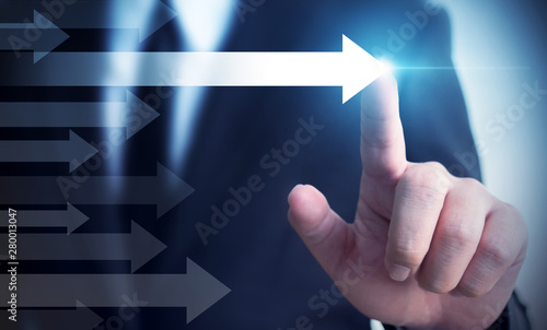 Фотография Businessman pointing arrow