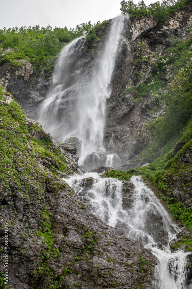 Views of the green mountains with the highest waterfall