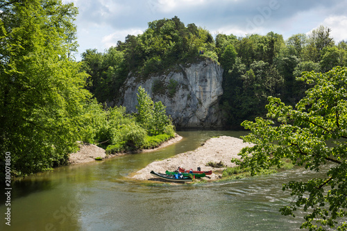 Obere Donau bei Inzigkofen mit Blick auf Amalienfelsen (Hohenzollern) photo