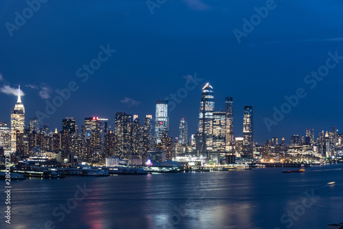 New York Skyline at Night © Zina Seletskaya